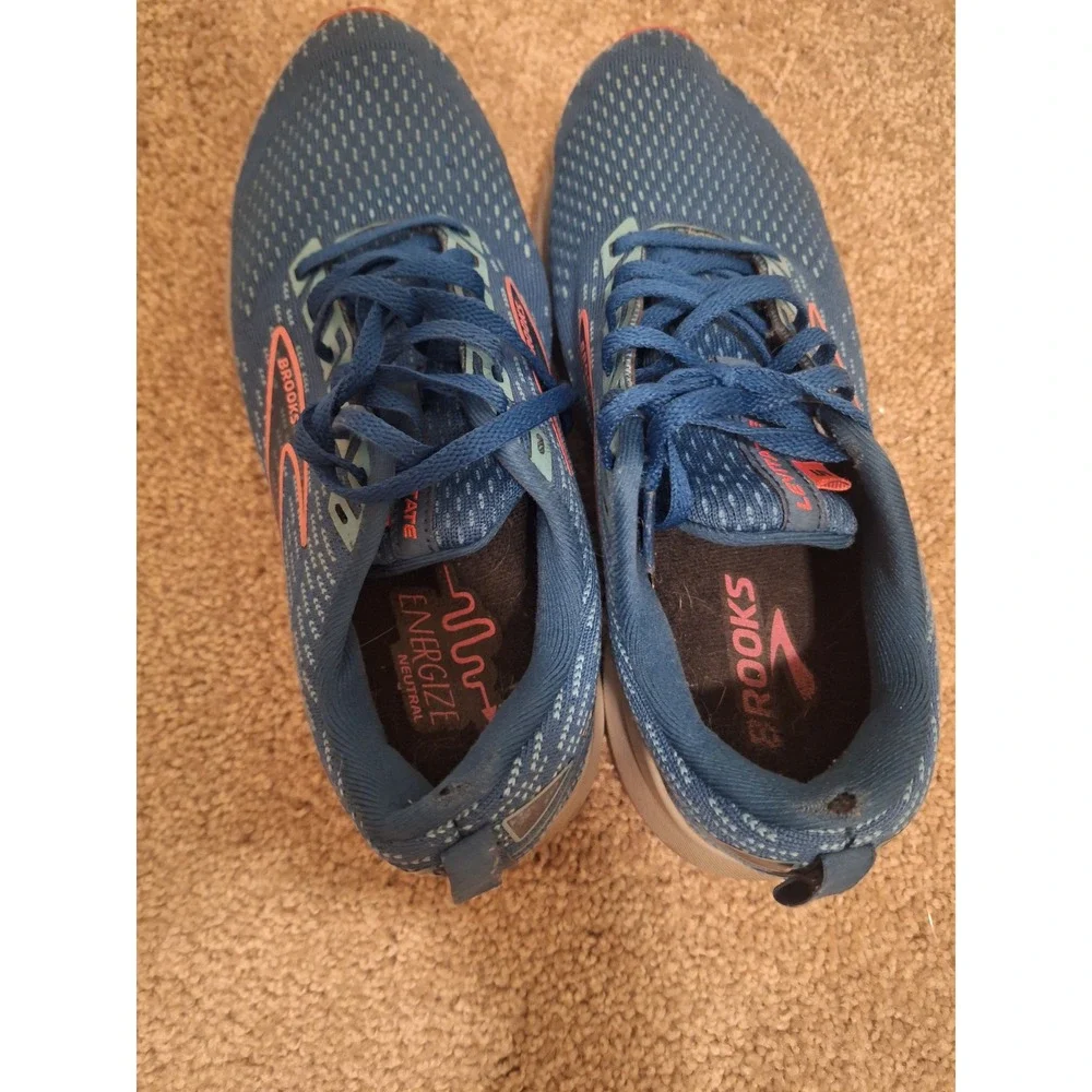 Brooks Levitate 5 Womens Running Shoes Blue Pink Sneakers 1203571B423 Size 8